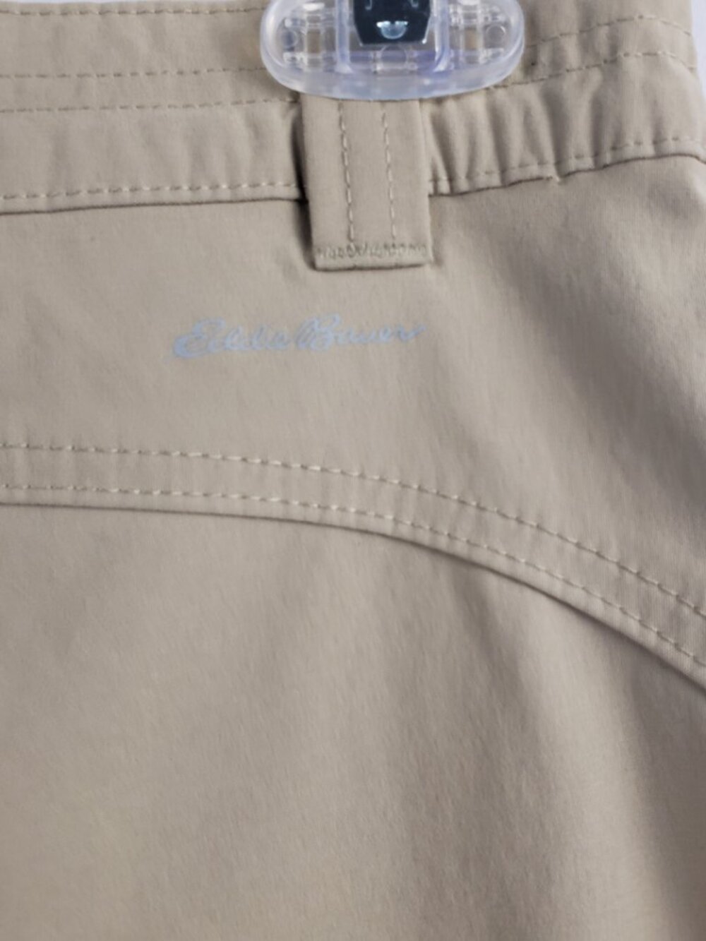 Eddie Bauer 6 Tan Shorts Womens Stretch Zip Pocket - Picture 5 of 12